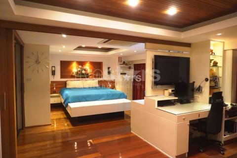 Condo in Bangkok, Thailand, 1 bedroom № 66984 - photo 10