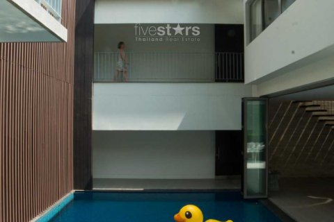 บ้านในภูเก็ต, ประเทศไทย 4 ห้องนอน № 66982 - รูปถ่าย 6