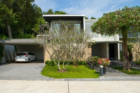 Casa de 4 dormitorios en Phuket, Tailandia № 66982