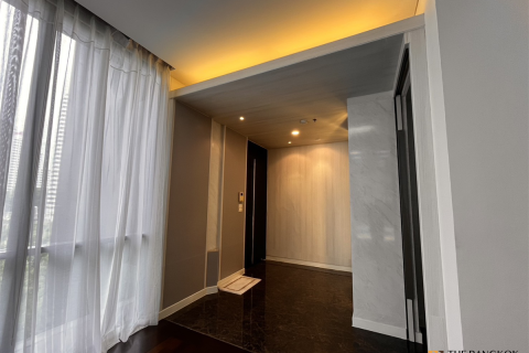 Condominio de 4 dormitorios en Bangkok, Tailandia № 201915 - foto 3