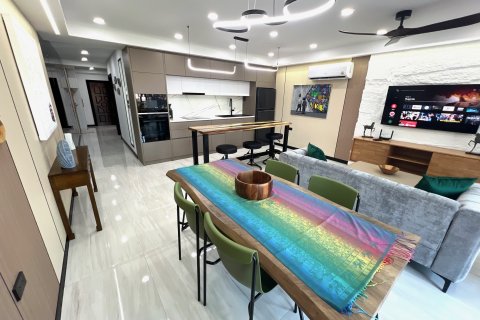 Studio in the Condo in Pattaya, Thailand  № 173079