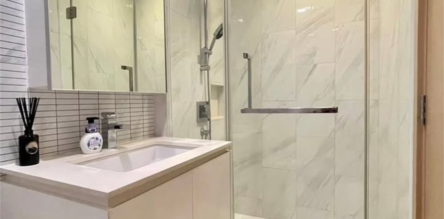 Condo à Bangkok, Thaïlande, 2 chambres № 186804