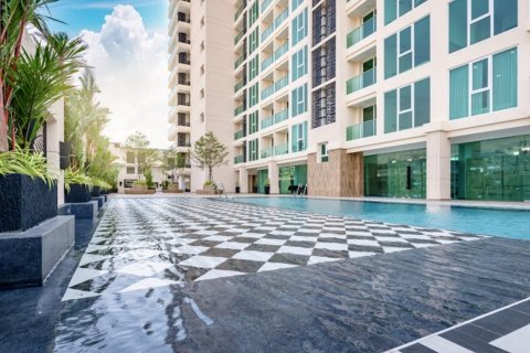 Apartamento de 1 dormitorio en Pattaya, Tailandia № 203466 - foto 3