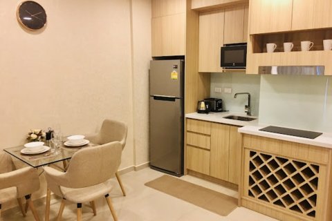 Apartamento de 1 dormitorio en Pattaya, Tailandia № 203466 - foto 12