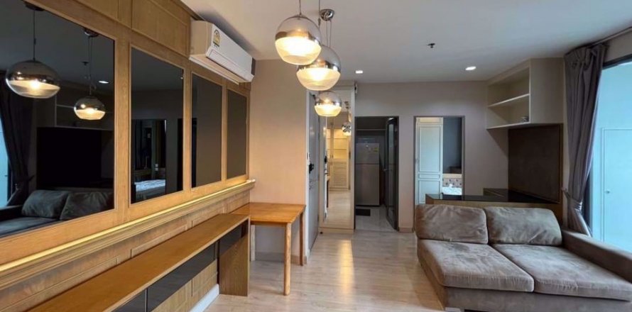 Condo in Bangkok, Thailand, 2 bedrooms in Ideo Mobi Sukhumvit 81 № 54129