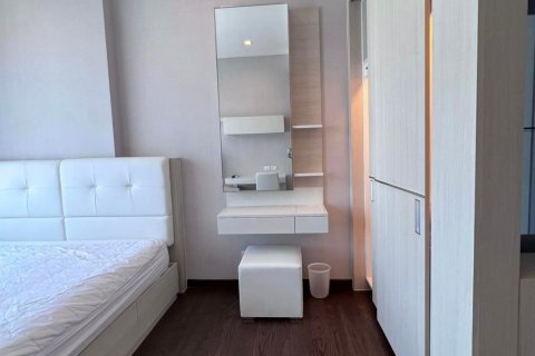 Condominio de 1 dormitorio en Ratchathewi, Bangkok, Tailandia № 54130 - foto 11