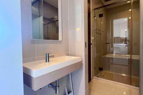 Condominio de 1 dormitorio en Ratchathewi, Bangkok, Tailandia № 54130 - foto 13