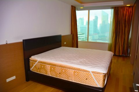 Condominio de 3 dormitorios en Bangkok, Tailandia № 67024 - foto 12