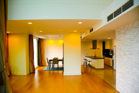 Condominio de 3 dormitorios en Bangkok, Tailandia № 67024 - foto 6