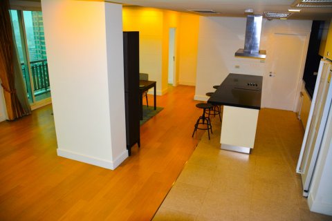 Condominio de 3 dormitorios en Bangkok, Tailandia № 67024 - foto 7