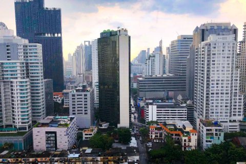 Condo à Bangkok, Thaïlande, 3 chambres  № 67024