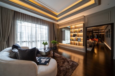 Chalet de 4 dormitorios en Bangkok, Tailandia № 165430 - foto 13