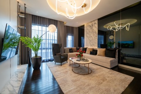 Chalet de 4 dormitorios en Bangkok, Tailandia № 165431 - foto 6