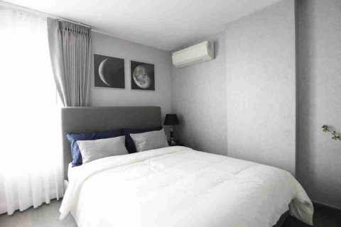 Eigentumswohnung in Bangkok, Thailand, 2 Schlafzimmer  № 183111 - Foto 8