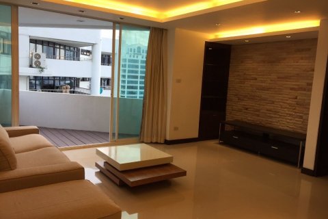 Condominio de 2 dormitorios en Bangkok, Tailandia № 65791 - foto 2