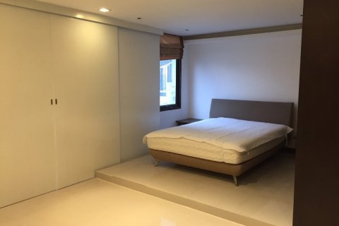 Condominio de 2 dormitorios en Bangkok, Tailandia № 65791 - foto 3