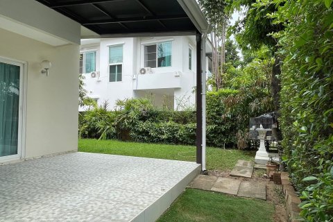 Casa de 4 dormitorios en San Kamphaeng, Tailandia № 171567 - foto 23