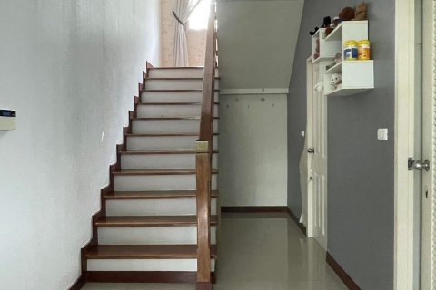 Casa de 4 dormitorios en San Kamphaeng, Tailandia № 171567 - foto 10