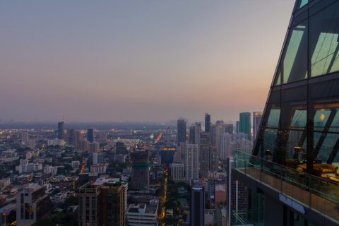 Condominio de 4 dormitorios en Bangkok, Tailandia № 180888 - foto 11
