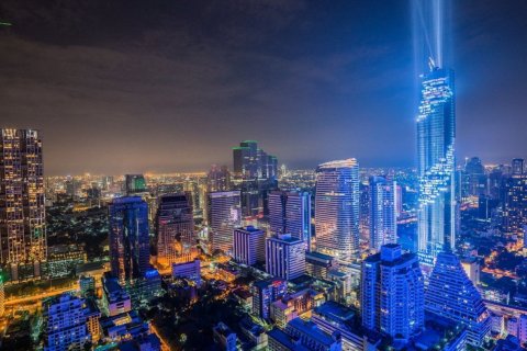 Ático de 3 dormitorios en Bangkok, Tailandia № 180885 - foto 11