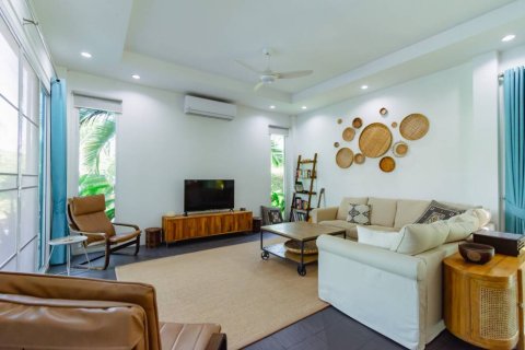 Chalet de 3 dormitorios en Hua Hin, Tailandia № 153941 - foto 2