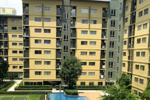 Sobre plano Plum Condo Park Rangsit en Pathum Thani, Tailandia № 55139 - foto 5