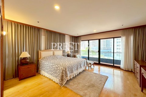 Condo à Pattaya, Thaïlande, 3 chambres  № 197612 - photo 14