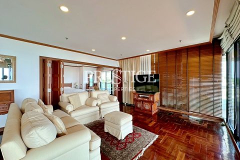 Condo à Pattaya, Thaïlande, 3 chambres  № 197612 - photo 4