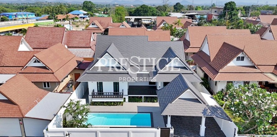 Maison à Pattaya, Thaïlande 3 chambres № 197609