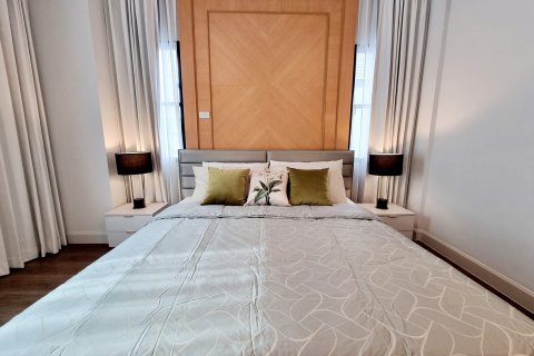 Villa in Bangkok, Thailand 5 Schlafzimmer № 133700 - Foto 21