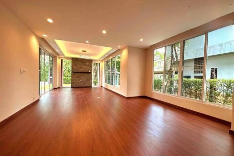 Chalet de 3 dormitorios en Bang Phli Yai, Tailandia № 133699 - foto 6