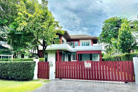 Chalet de 3 dormitorios en Bang Phli Yai, Tailandia № 133699 - foto 3