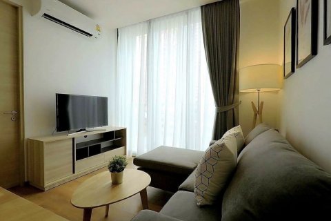 Condominio de 2 dormitorios en Watthana, Bangkok, Tailandia № 133698 - foto 2