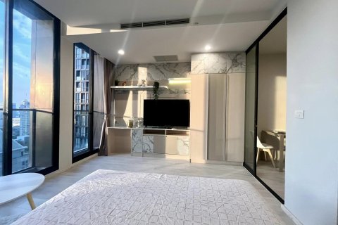 Condominio de 1 dormitorio en Pathum Wan, Bangkok, Tailandia № 133696 - foto 6