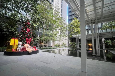 Condominio de 1 dormitorio en Pathum Wan, Bangkok, Tailandia № 133696 - foto 11