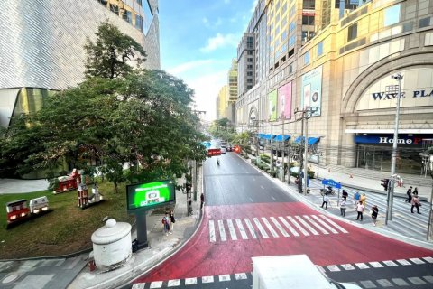 Condominio de 1 dormitorio en Pathum Wan, Bangkok, Tailandia № 133696 - foto 16