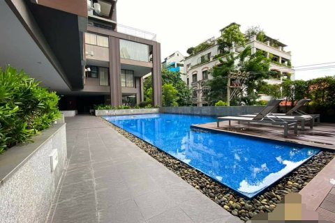 Condominio de 4 dormitorios en Sathon, Bangkok, Tailandia № 133695 - foto 11