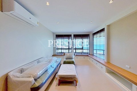 Condominio de 2 dormitorios en Pattaya, Tailandia № 198128