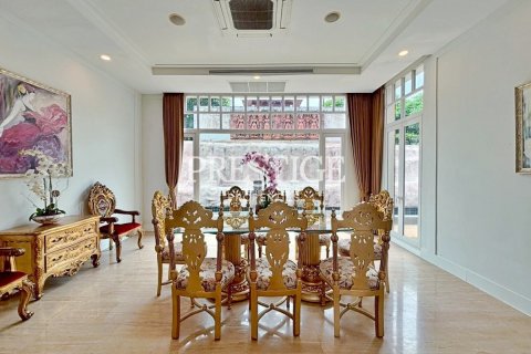 บ้านในพัทยา, ประเทศไทย 4 ห้องนอน № 198125 - รูปถ่าย 5