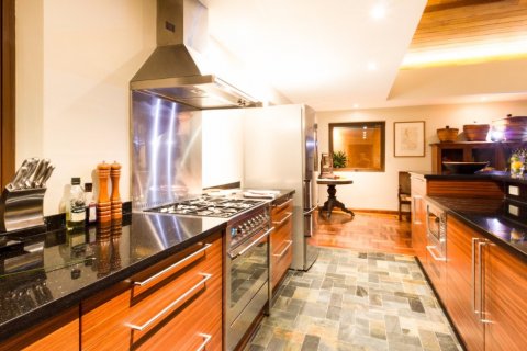 Casa de 5 dormitorios en Phuket, Tailandia № 66921 - foto 12