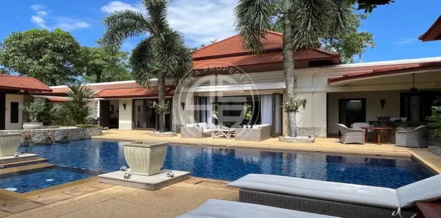 Chalet de 4 dormitorios en Phuket, Tailandia № 190672