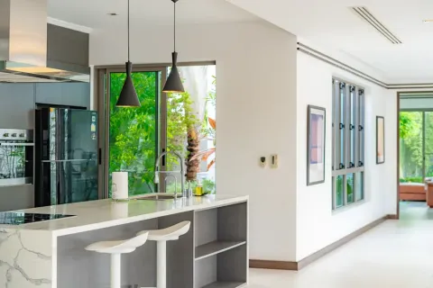 Chalet de 5 dormitorios en Phuket, Tailandia № 190671 - foto 12