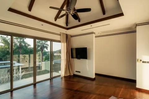 Chalet de 5 dormitorios en Phuket, Tailandia № 190671 - foto 4