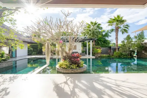 Chalet de 5 dormitorios en Phuket, Tailandia № 190671 - foto 18