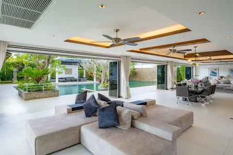 Chalet de 5 dormitorios en Phuket, Tailandia № 190671 - foto 8