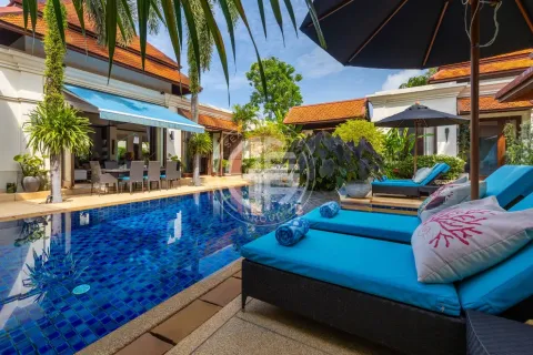 Chalet de 4 dormitorios en Bang Tao, Tailandia № 190669 - foto 21