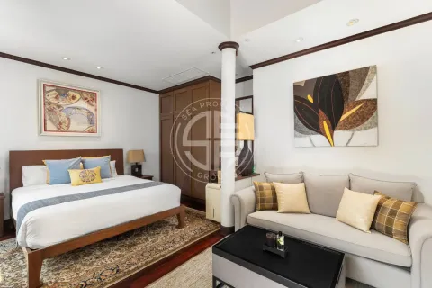 Chalet de 4 dormitorios en Bang Tao, Tailandia № 190669 - foto 12