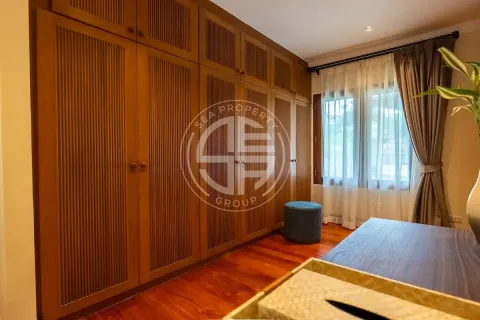 Chalet de 6 dormitorios en Layan Beach, Tailandia № 190675 - foto 11