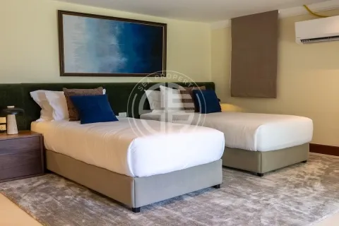 Chalet de 6 dormitorios en Layan Beach, Tailandia № 190675 - foto 16