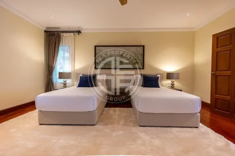 Chalet de 6 dormitorios en Layan Beach, Tailandia № 190675 - foto 13